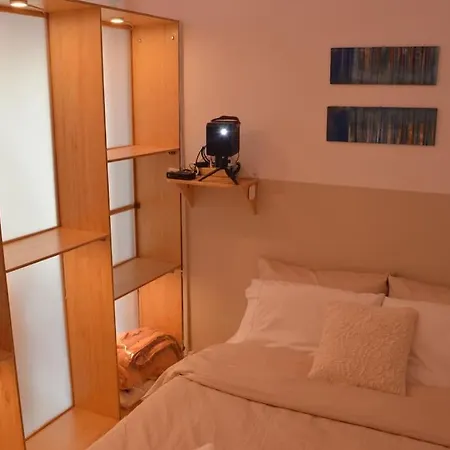 Luxurious Japandi Loft 아파트 *