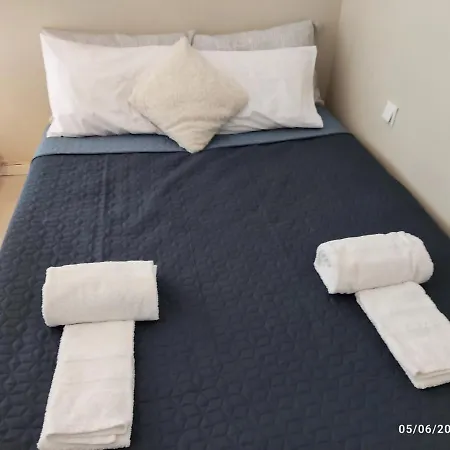 Luxurious Japandi Loft * 프톨레마이다